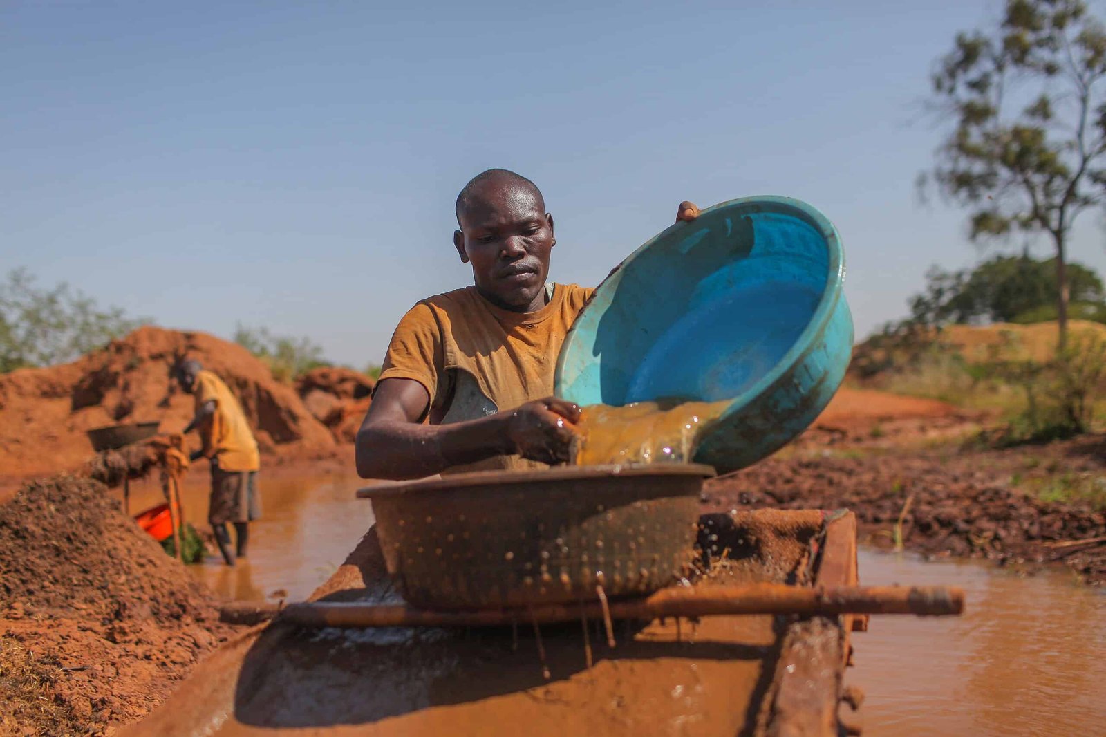 Uganda Bans Raw Exports, Launches 0M Gold Refinery