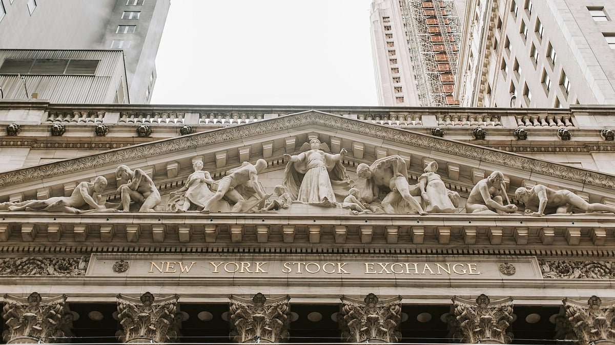 S&P 500, Dow Jones Open Little Changed As Wall Street Digests A Slew Of Earnings