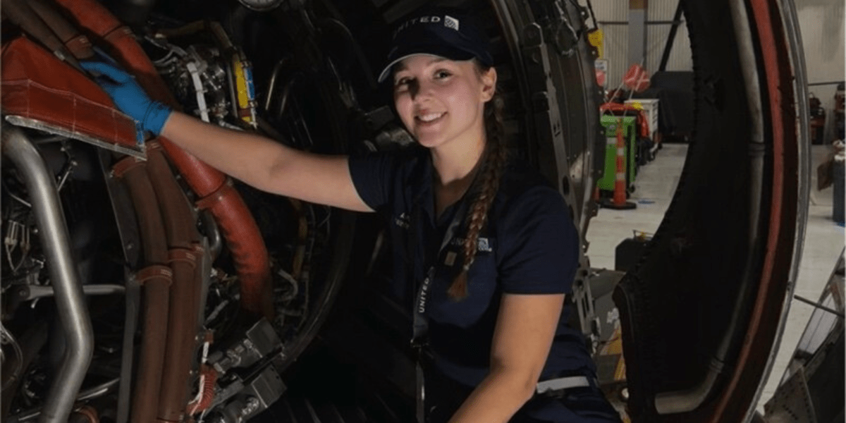 This Gen Zer dropped out of college and is making over 0,000 repairing plane engines after 21 months of training
