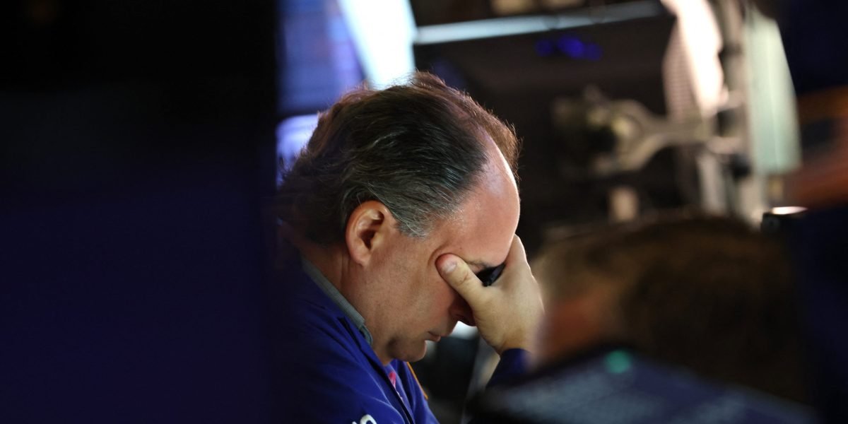 America is ‘flirting with recession’ if tech investment slows, according to new modeling from Oxford Economics