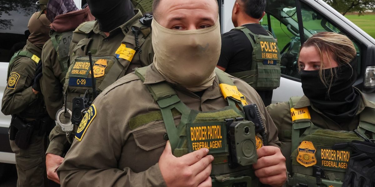 ICE agents will receive ‘super checks’ amid government shutdown