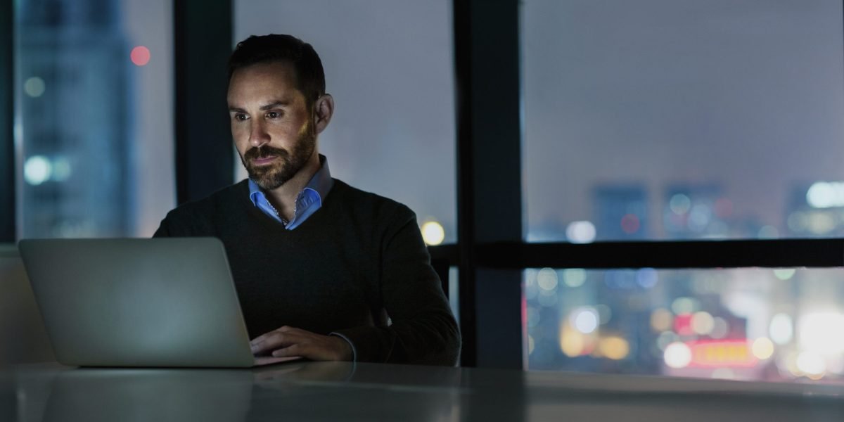 KPMG chief on CEOs’ uncertainty on tariffs, the emerging AI ‘hourglass’ org shape and the thing ‘that honestly keeps me up at night’