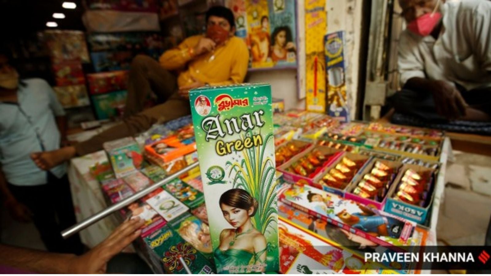 SC indicates it may allow use of green crackers on trial basis during Diwali in Delhi-NCR | Delhi News