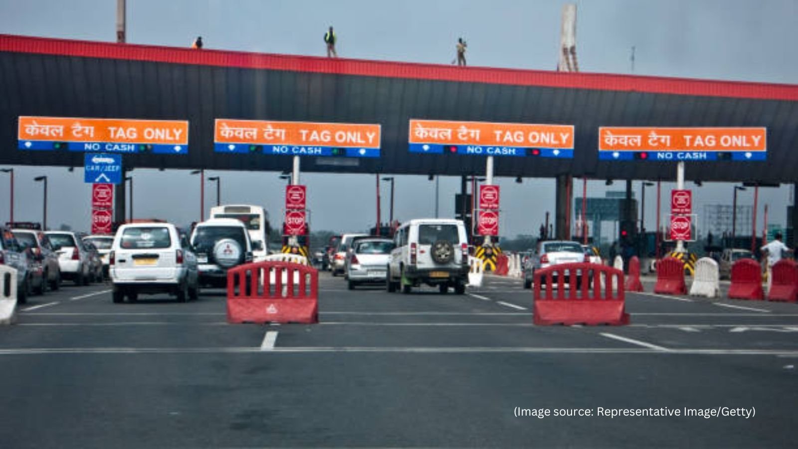 Fatehabad toll workers open gates in protest after getting only Rs 1100 in Diwali bonus: ‘Not asking for gold coins’ | Trending News