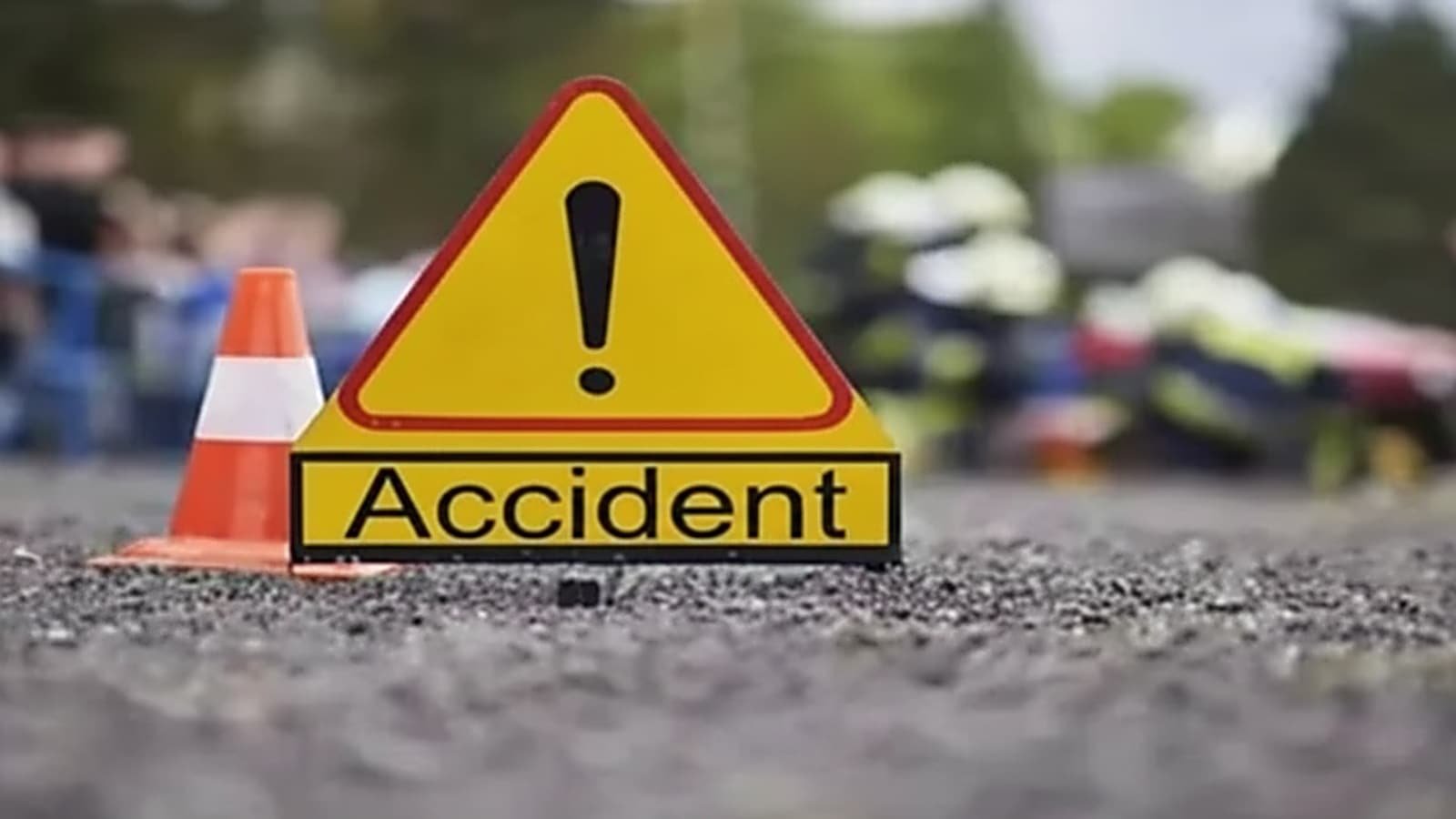 ‘Drunk’ SHO rams car into three vehicles in Dehradun; suspended | India News
