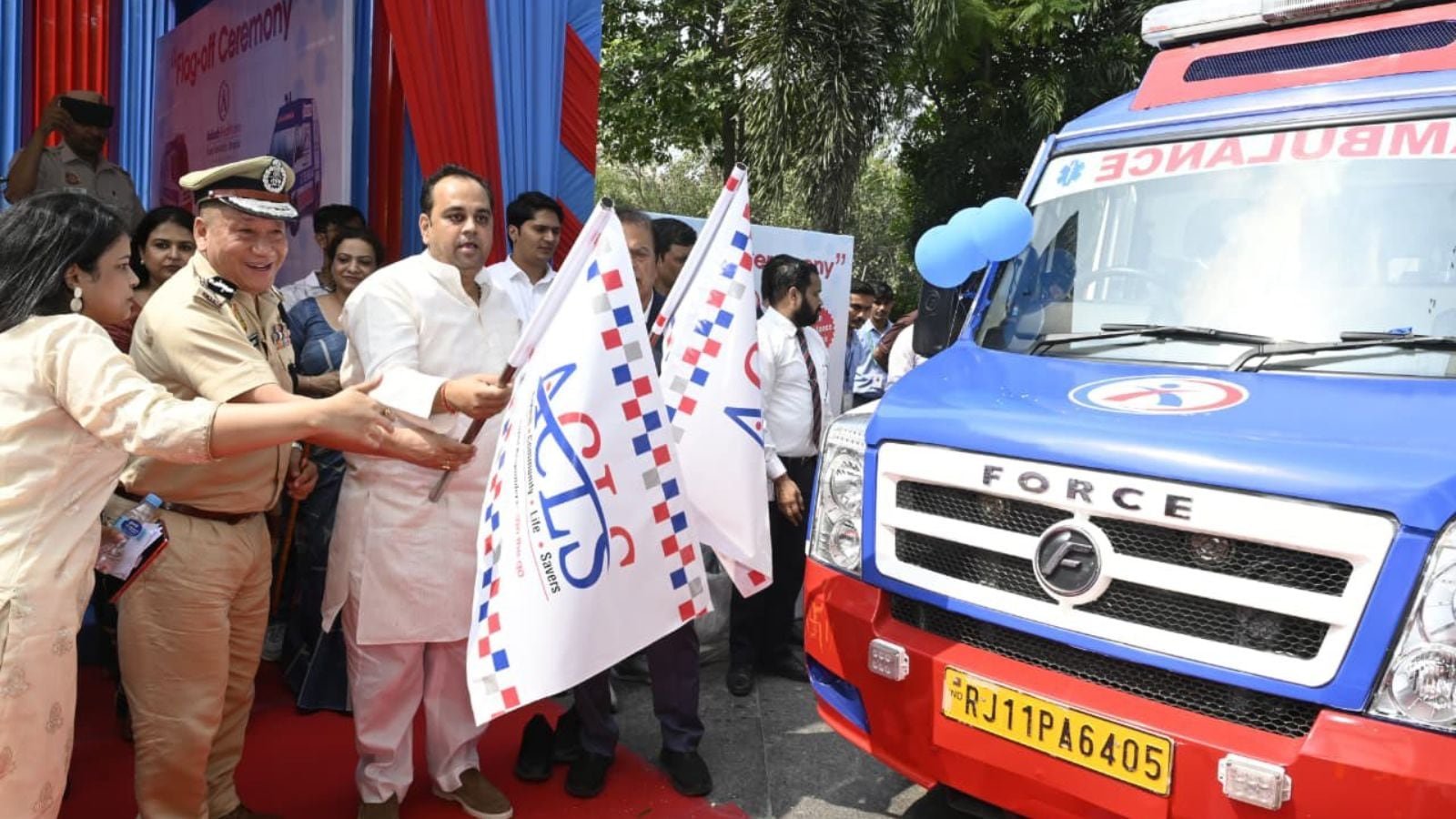 Delhi Health Minister flags off 10 free ambulances to boost emergency care | Delhi News