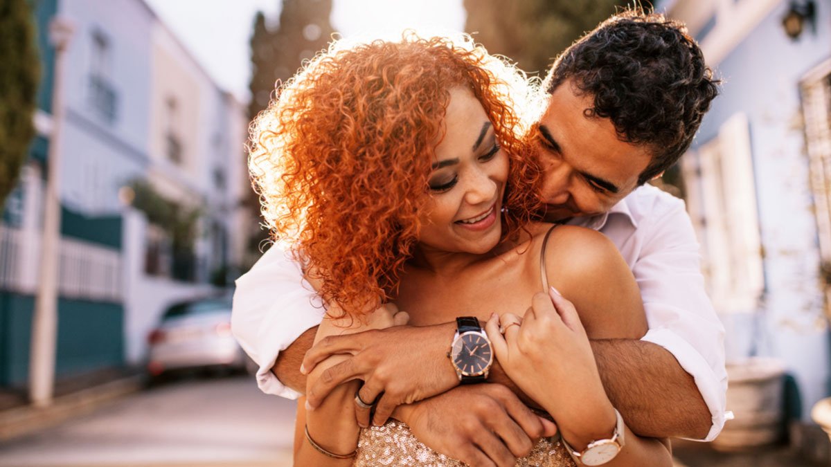 Aquarius Man & Pisces Woman Compatibility: Perfect Match? • Astrologify