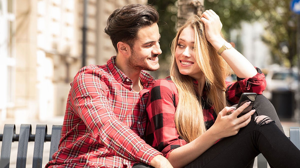 Gemini Man & Scorpio Woman Compatibility: Perfect Match? • Astrologify