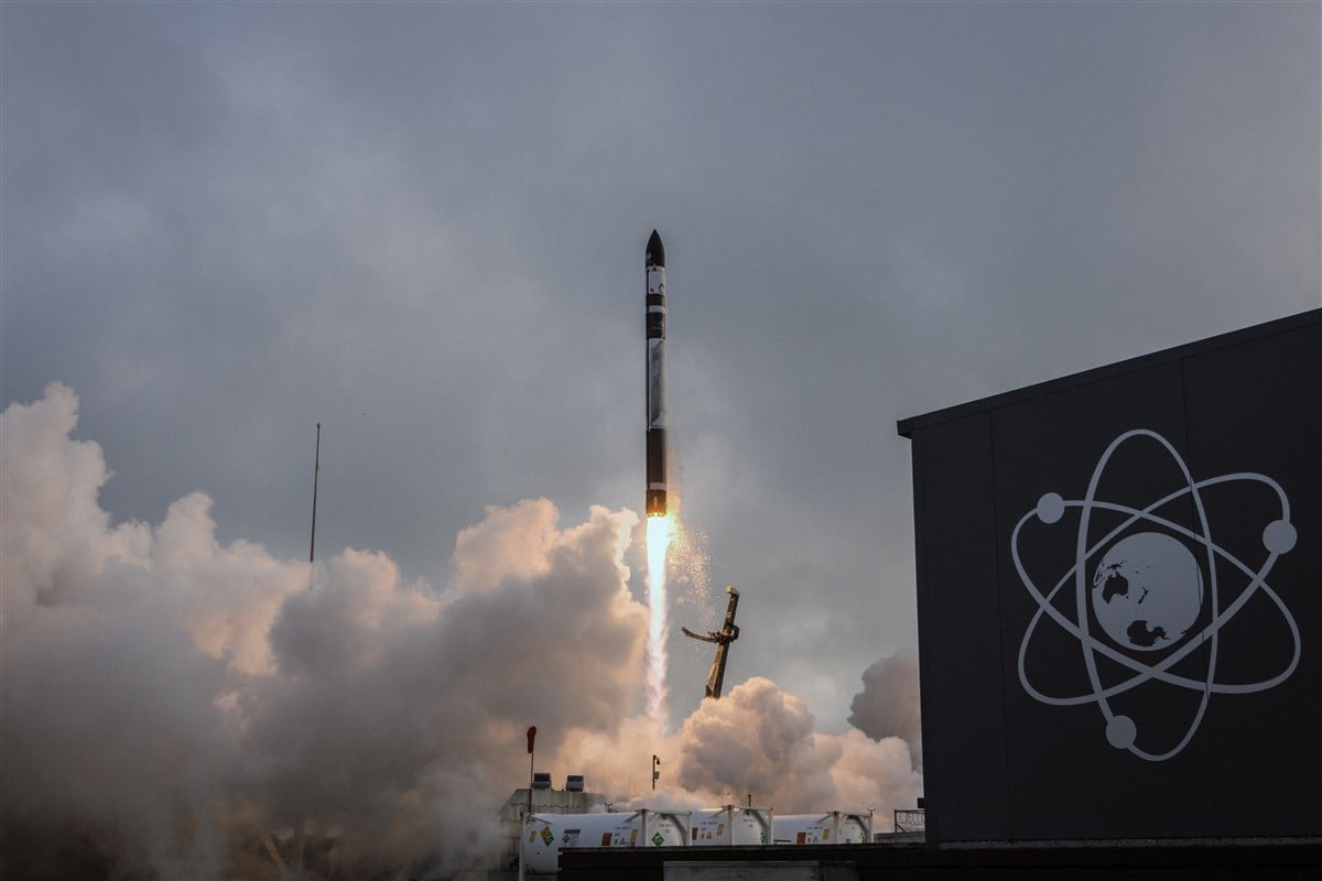 RKLB Stock Blasts Off 560% as Rocket Lab Breaks Out Again