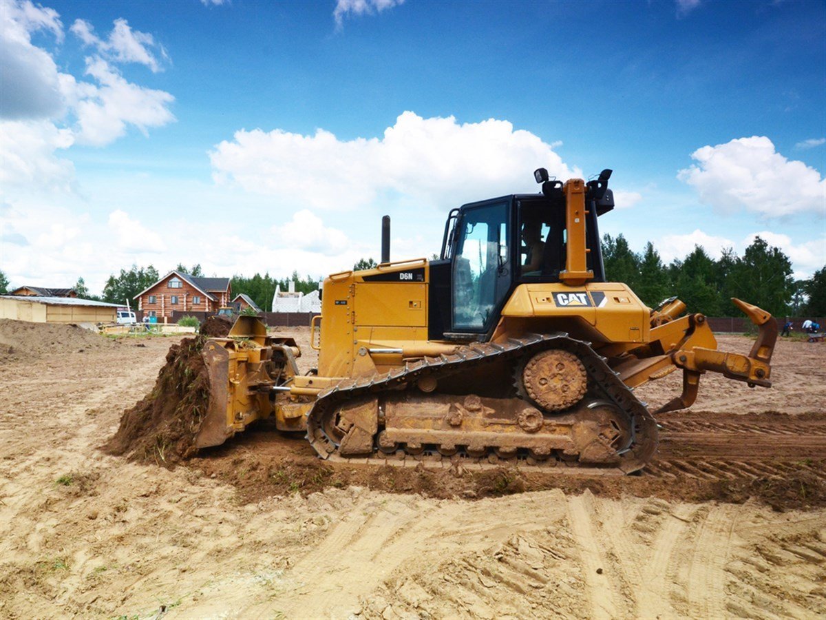 Caterpillar (CAT) Stock Hits Record High, Doubles Down on Tech