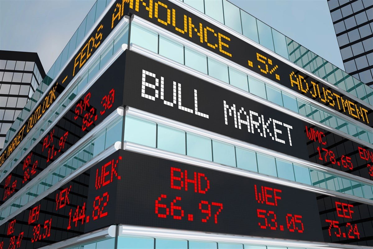 TSLA, NVDA, PLTR Stocks Show Bull Market’s Risk Side