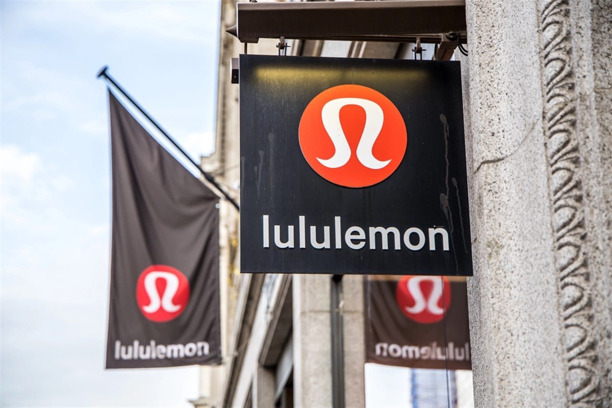 LULU Stock Forecast: Analysts See 75% Upside