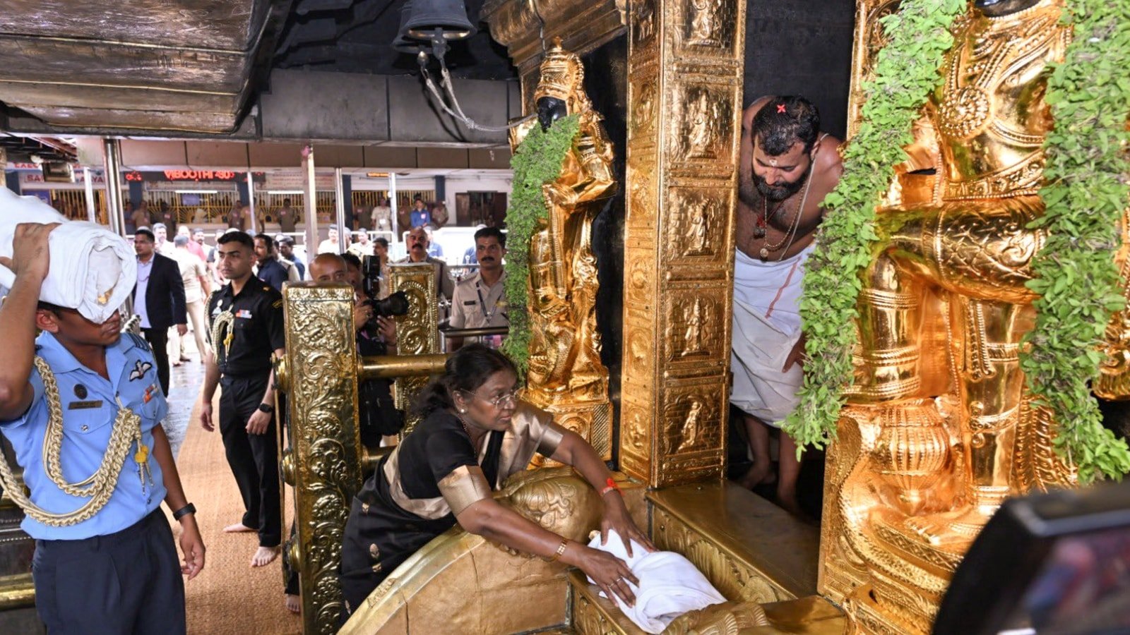 On Kerala trip, President Droupadi Murmu visits Sabarimala | Thiruvananthapuram News