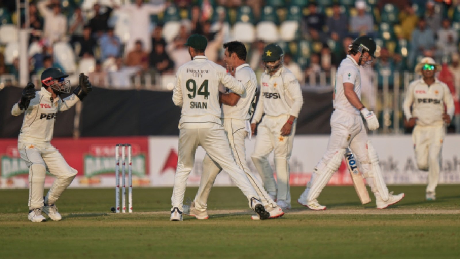 Two late wickets jolts South Africa progress in second test against Pakistan | Cricket News