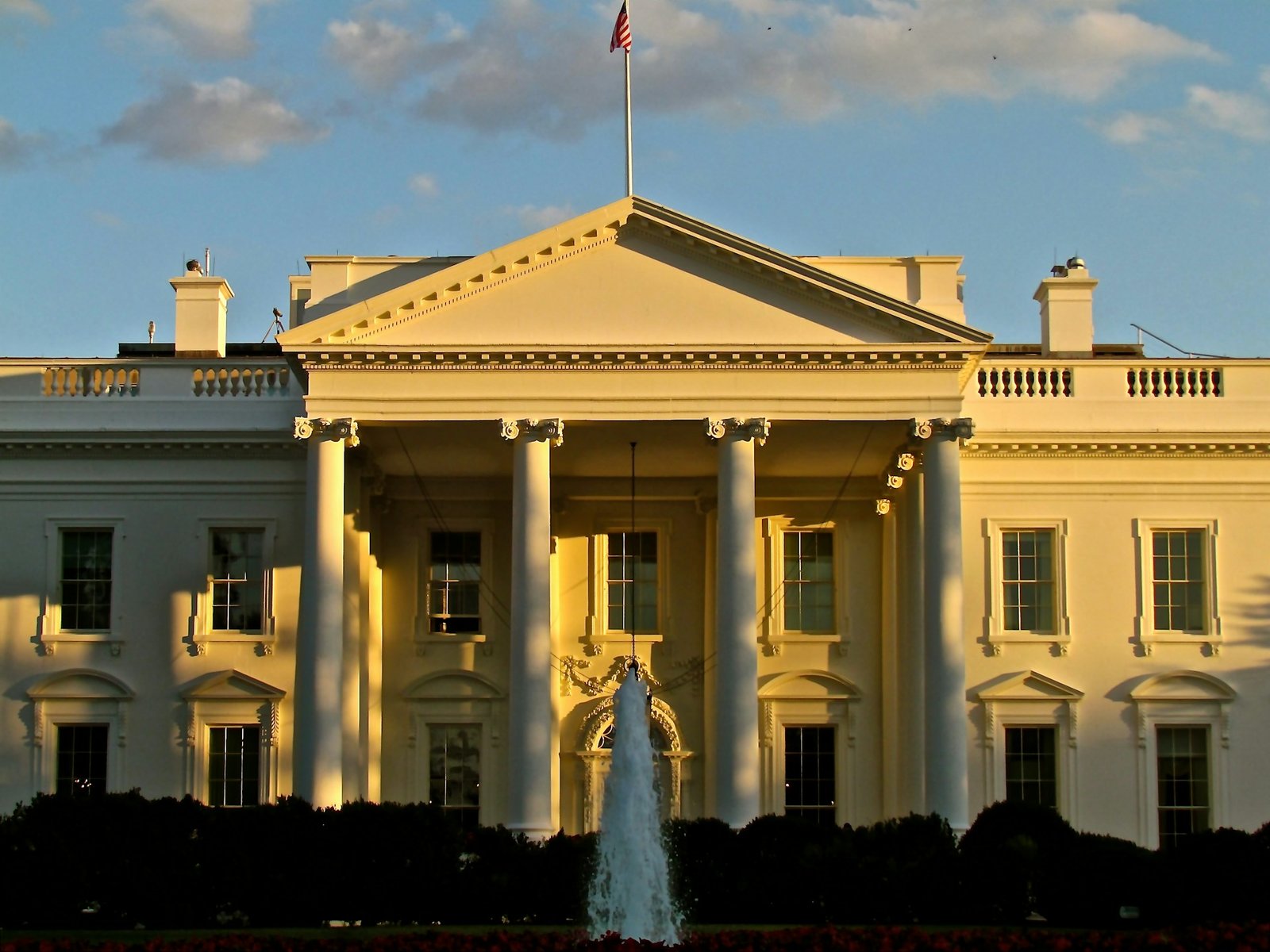 White House Pulls Pro-Crypto Quintenz’s CFTC Nomination