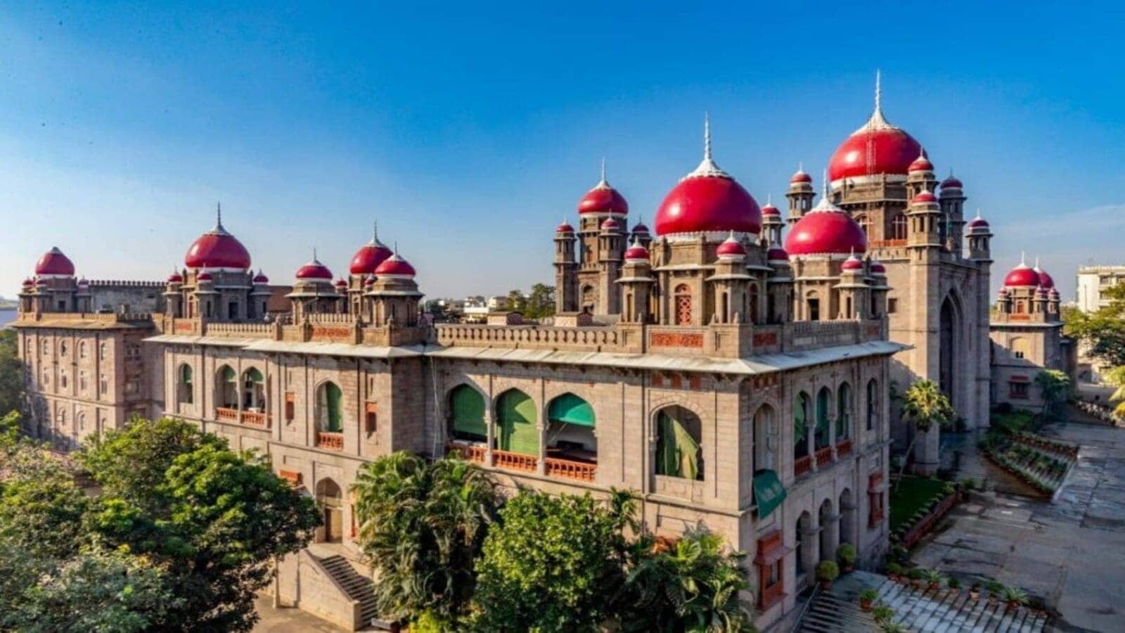 Telangana High Court defers compulsory Telugu PIL; cites ‘no urgency in this matter’  | Hyderabad News